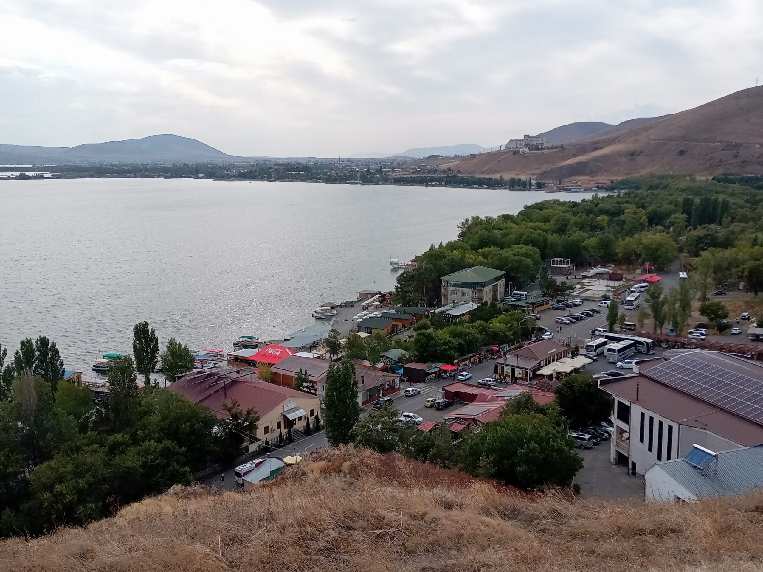 ｺｰｶｻｽの旅⑪（ｾｳﾞｧﾝ湖＆ｴﾚﾜﾝへ）
