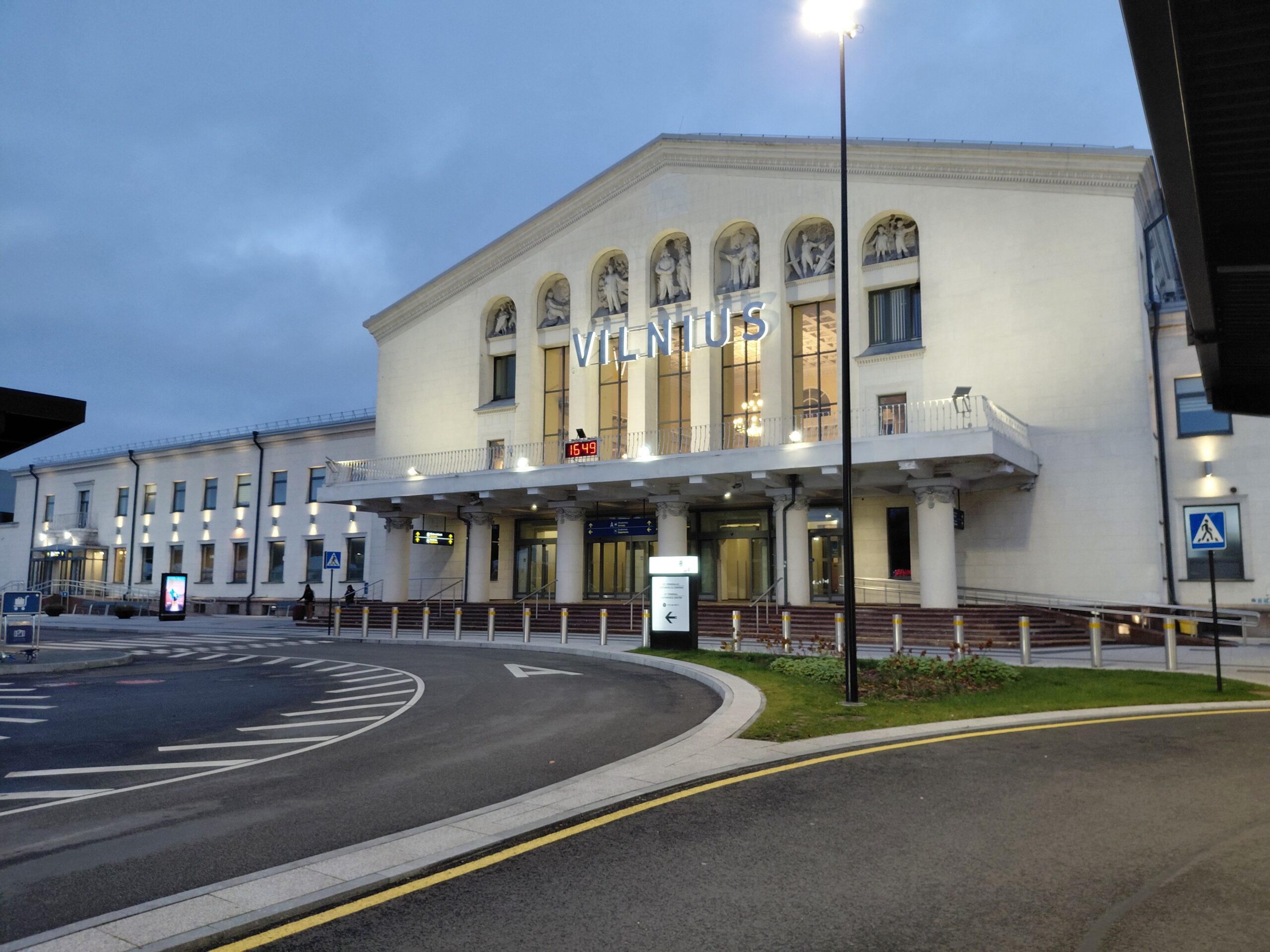 ﾊﾞﾙﾄ三国周遊④（ﾘﾄｱﾆｱへ）